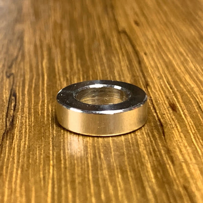 EXTSW 8.33 mm ID x 14 mm OD x 4 mm Thick 316 Stainless Washer