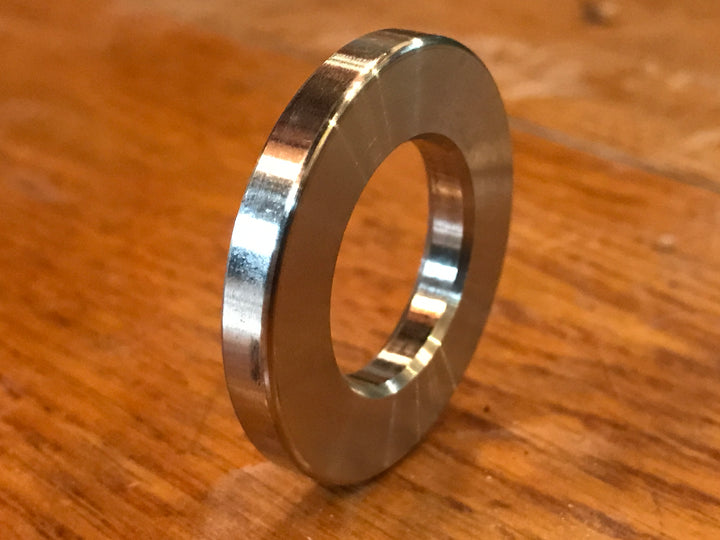 EXTSW 21.05 mm ID x 37.85 mm OD x 4.77 mm Thick 304 Stainless Washer