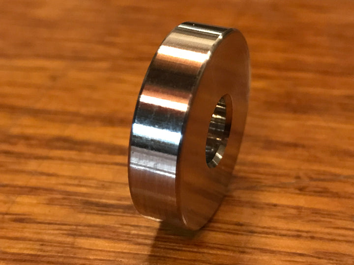 EXTSW 8.33 mm ID x 25.1 mm OD x 6.35 mm Thick 304 Stainless Washer