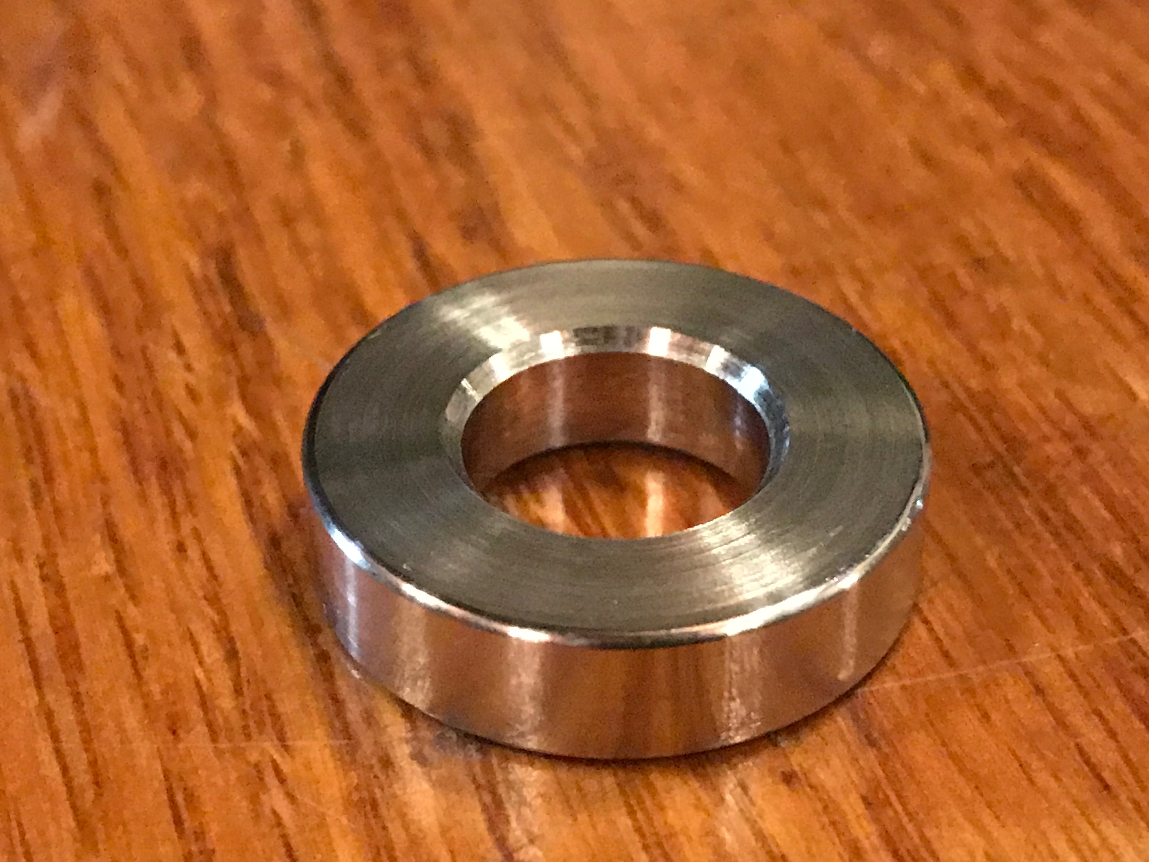 EXTSW 12.5 mm ID x 25.1 mm OD x 6.35 mm Thick 304 Stainless Washer