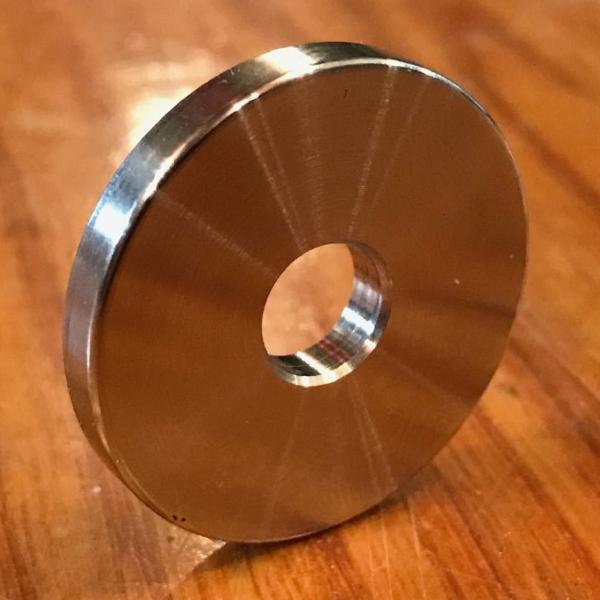 EXTSW 8.33 mm ID x 30 mm OD x 4 mm Thick 316 Stainless Washer