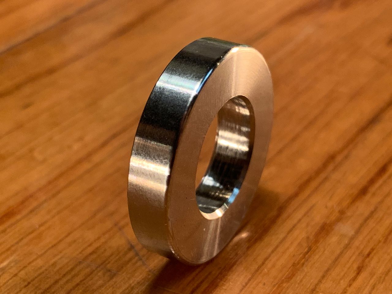 EXTSW .572” ID x 1.077" OD x .218" Thick 316 Stainless Washer